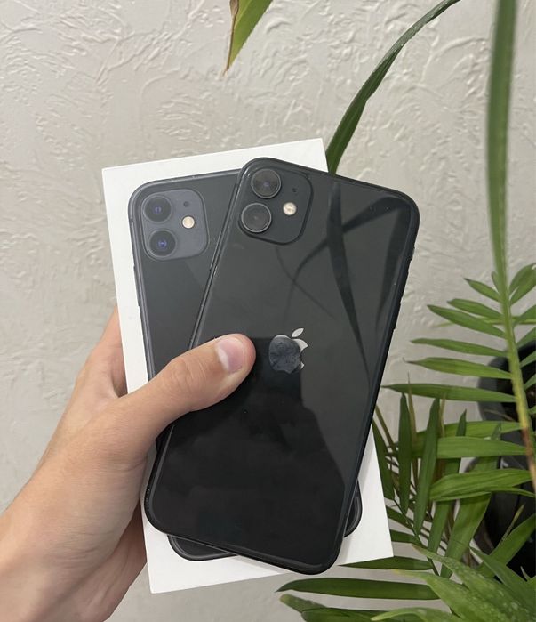 Продам 11й айфон все как на фото, коробка, документы 128gb memory