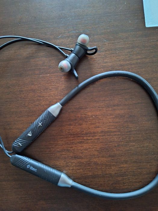 Слушалки за безжична музика и разговори