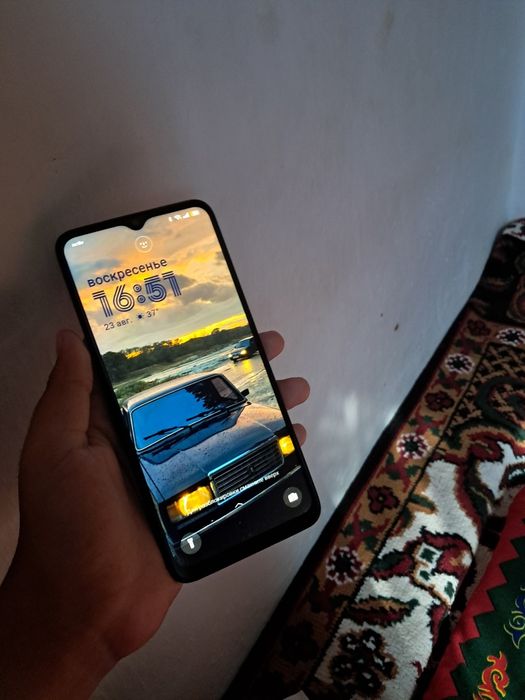 OPPO A18 128гб черный свет