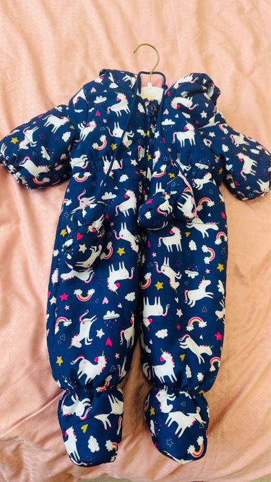 Продам демисезонный комбинезон