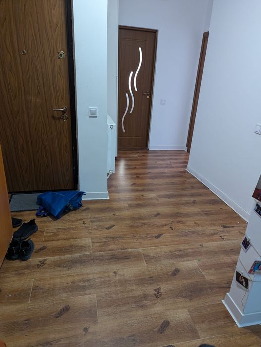 Apartament de inchiriat intrare floresti