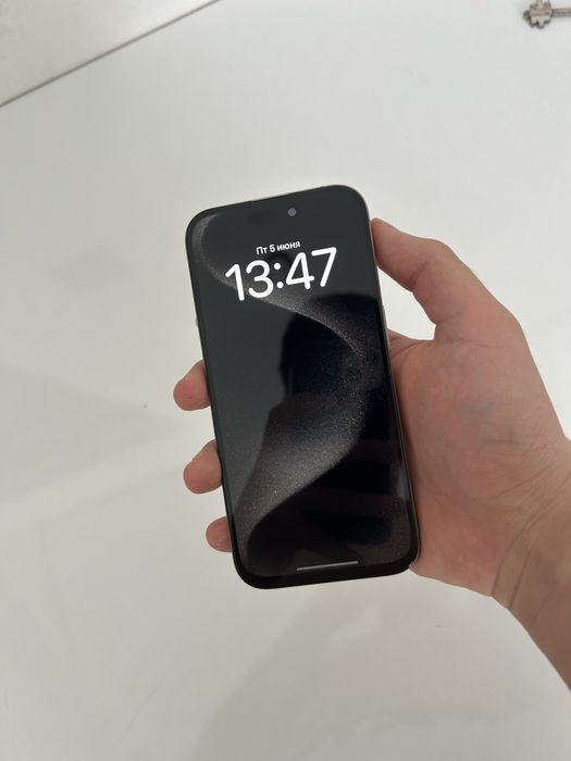 Продам айфон 15 про с минусом