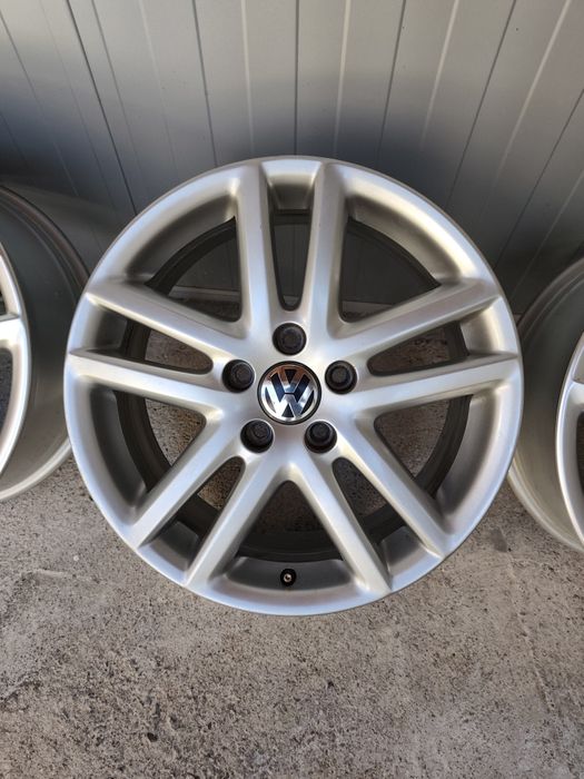 17/5/112-ФОЛКСВАГЕН-Голф 5,6,7,Сеат,АУДИ-НОВ внос