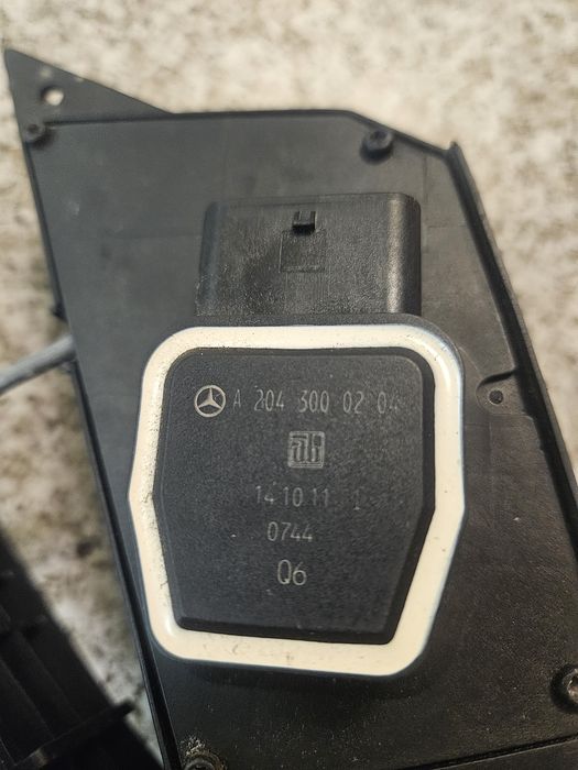 Pedala accelerație mercedes