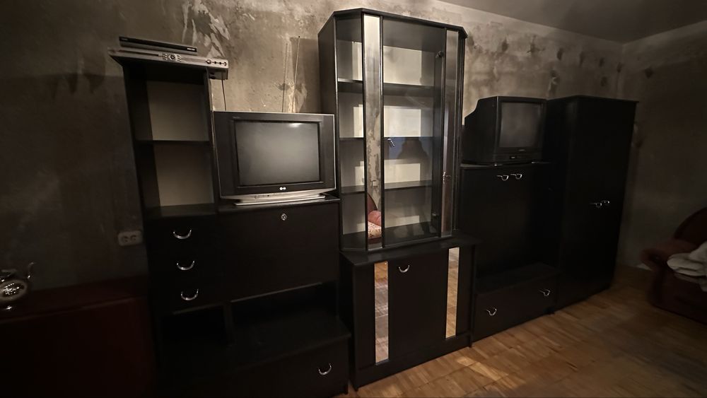 Шкаф / Стенка в гостинную