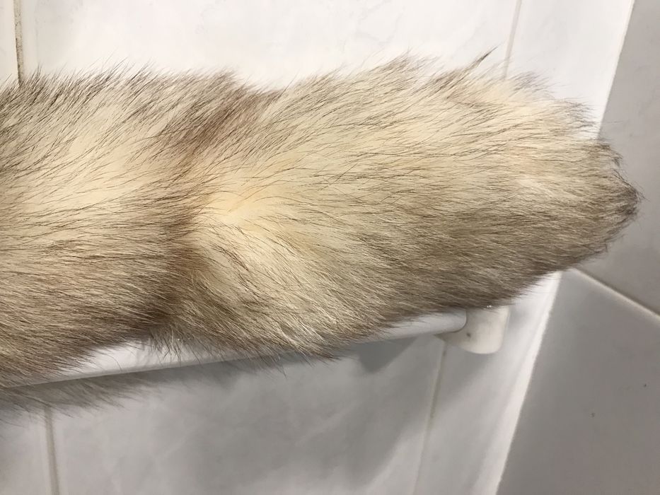 Опашки от полярна лисица и от заек