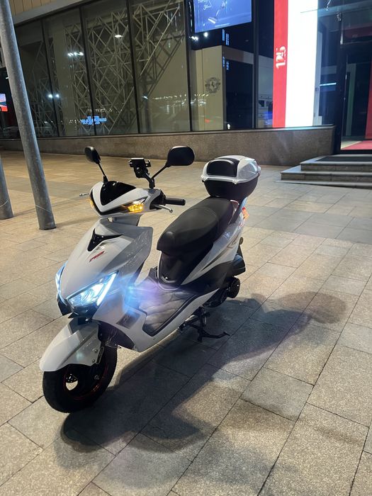 Мопед м8 про