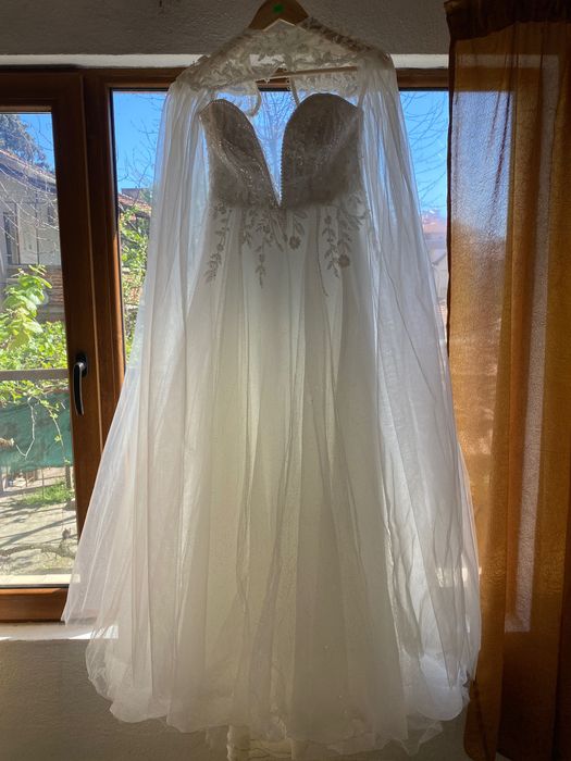 Сватбена/Булчинска рокля