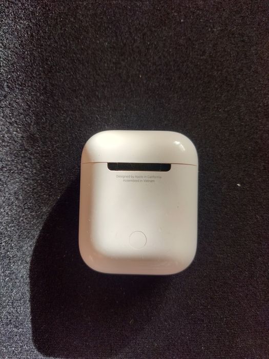 Carcasa originala  incarcare apple airpods 1 si 2 model a1602