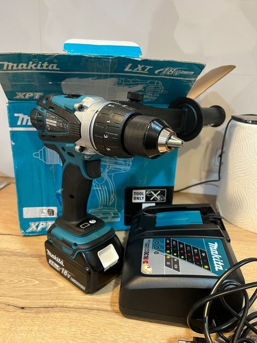Cheie cu clichet Makita DWR180 și bormasina Makita DDF484 brushless noua