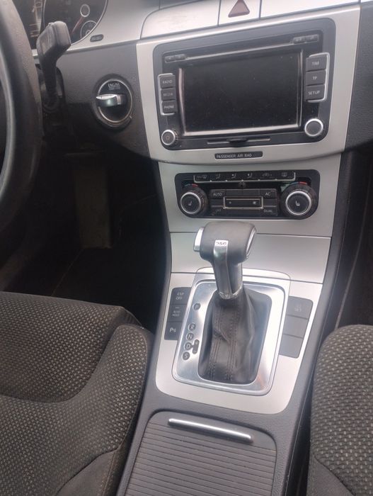 Vand lVW Passat B6 combi an 2010, 2.0 diesel cutie automata DSG, 140 de cai, ITP valabil 10.2027