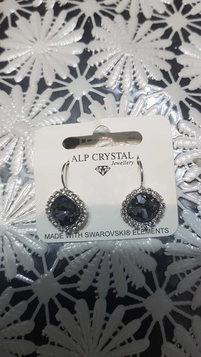 Нови бижута  обеци