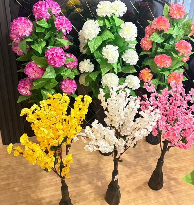 Изкуствени дървета цветя и палми