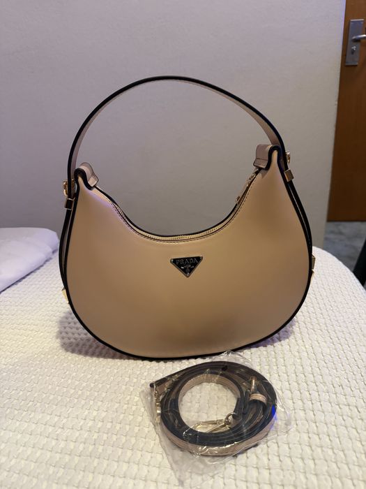 Дамска чанта Prada