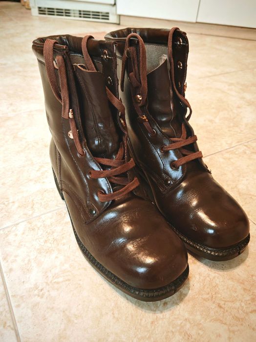 Супер Яки Български Военни Офицерски Соц Чепици