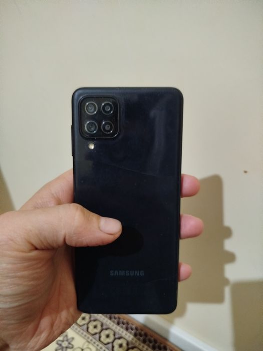 Samsung A22 pamyat 64 lik