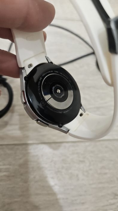 Samsung Galaxy Watch 4 Classic на запчасти