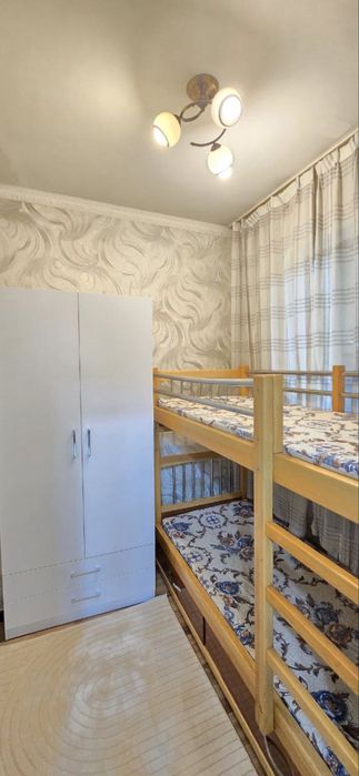 Чиланзар 9 Квартал Ориентир Хосилот 2в3/2/4 Продается Квартира