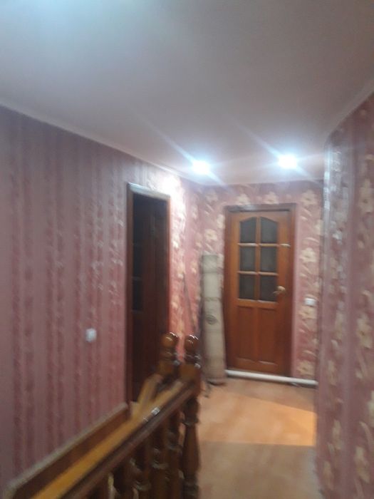 Продам коттедж в двух уровнях