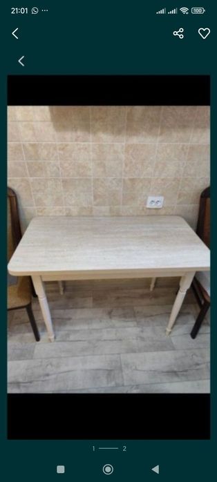 Продам стол обеденный