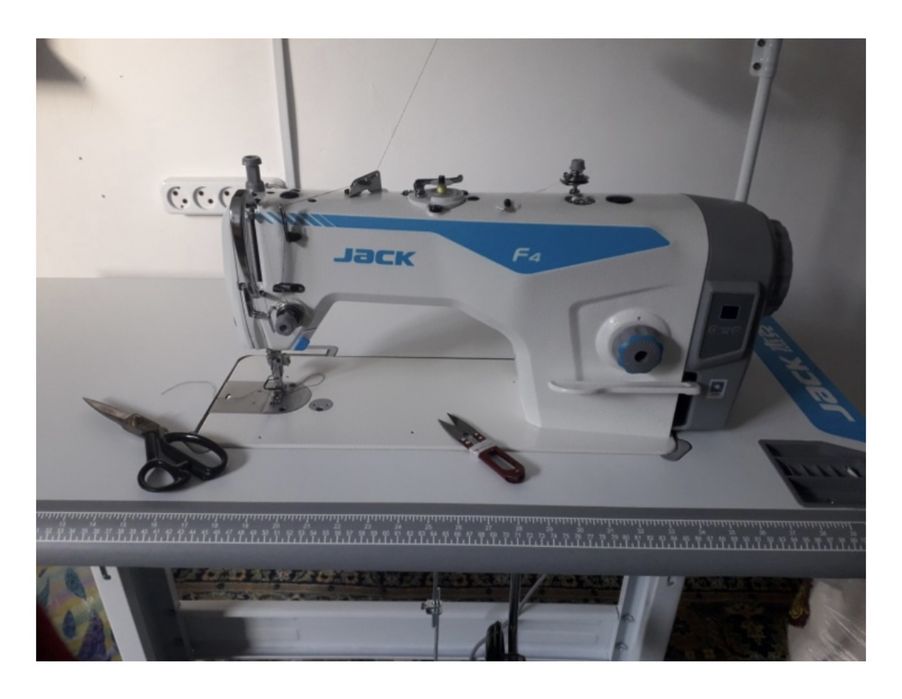 Швейная машина JACk JK F4