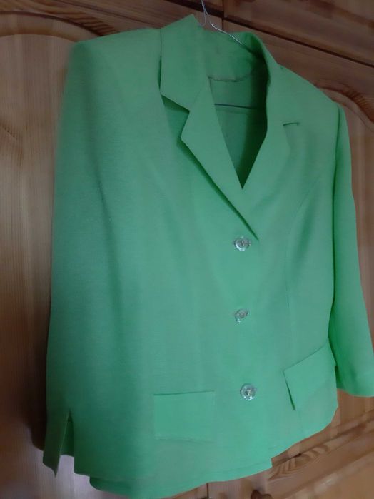 Сако "ШАНЕЛ"! Елегантно и Стилно ! НОВО! Есен/Пролет/Късно лято!