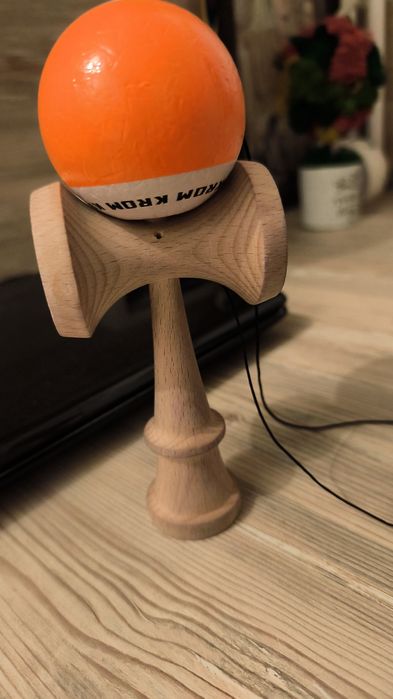 Kendama krom pop