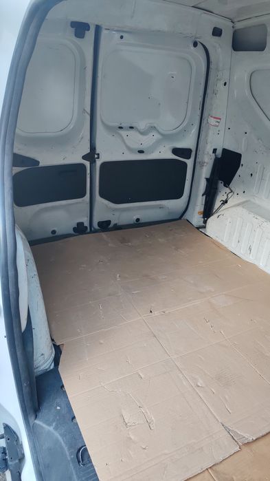 Vând schimb Dacia Dokker 1.5 dci