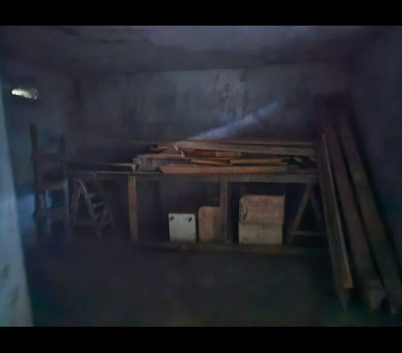 Имот състоящ се от три парцела с лицева част на пътя 100 метра