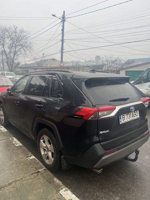 Toyota RAV4, 2021, 4x4, 180.000 km, factura cu TVA 21%