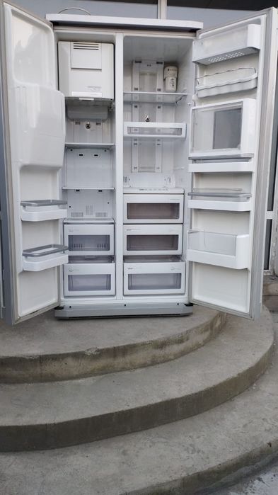 Холодильник samsung