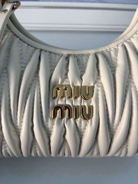 Дамска чанта – М1U М1U + подарък