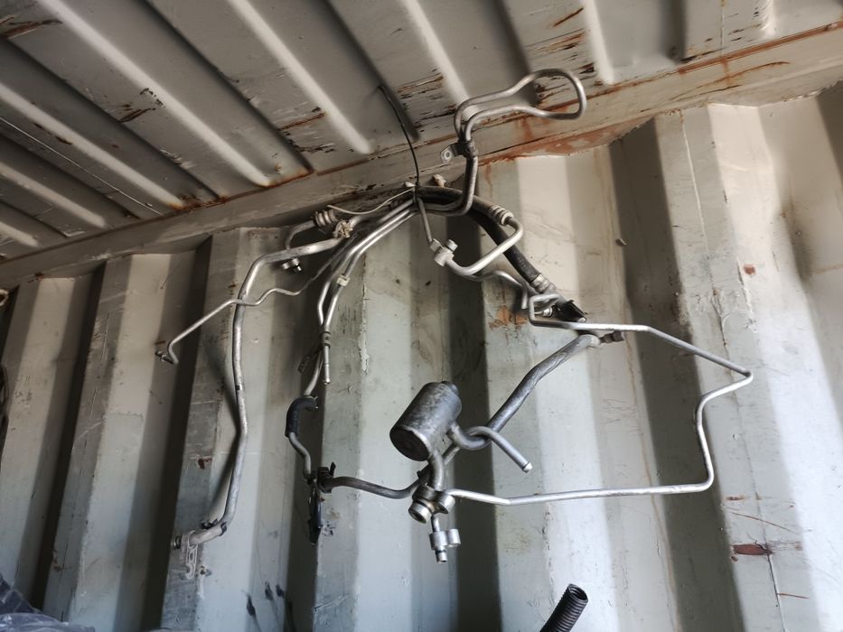 Продам запчасти от х трейл