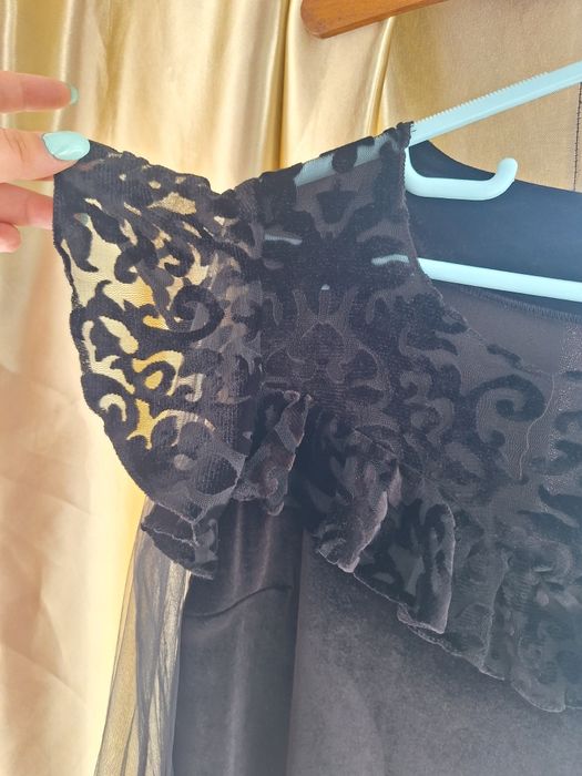 Rochie neagra din catifea