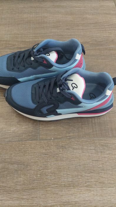 Обувки AXEL 39номе