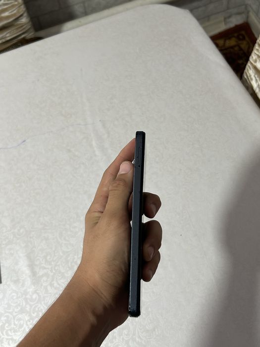 Tecno spark 20 128/16