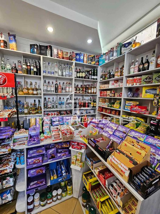 Продава се Магазин в Пловдив, Кючук Париж - 23 кв.м за 2783 €/кв.м - Снимка #2