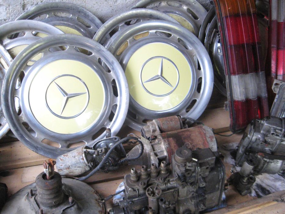 Piese Mercedes 240 / 300 D Cobra berlina caroserie 123 + duba 207D