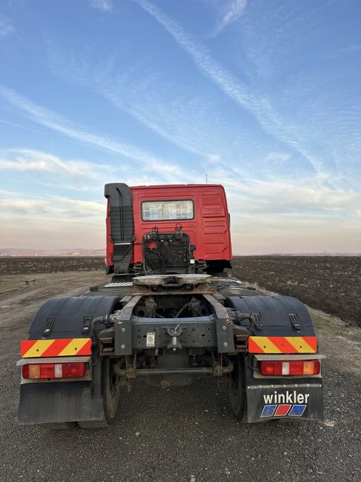 Cap tractor Volvo FM440 4X4