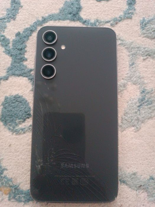 Самсунг s23fe 90000т