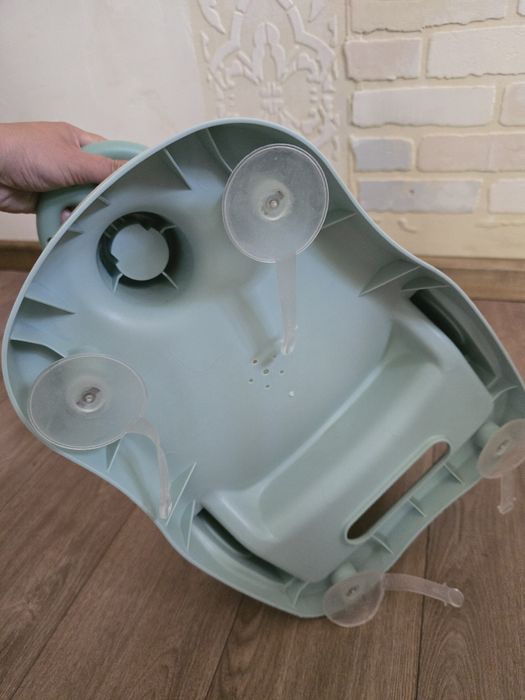 Седалка за баня за бебе - КАТО НОВА!