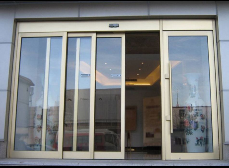 Автоматический Сенсорный двери.