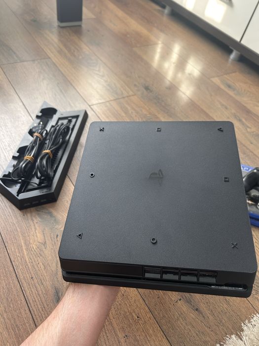 Consola PlayStation 4 Slim 500GB 10/10