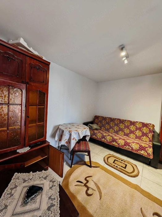Proprietar Garsonieră 28mp, renovată, zonă Coiciu (central), liniștită 350 lună (tot inclus)