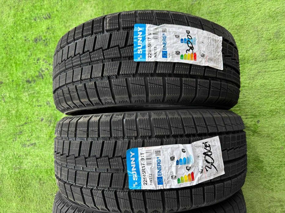 Anvelope iarnă 225/45/17 Sunny WinterCross