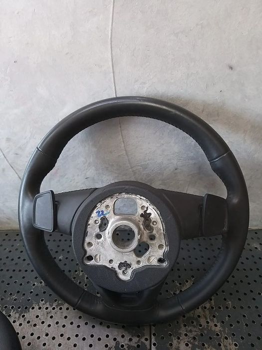 Volan piele in 3 spite cu comenzi si padele audi a4 b9 8w 8w0419091ek