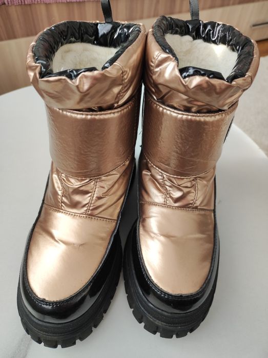 Детские зимние сапоги