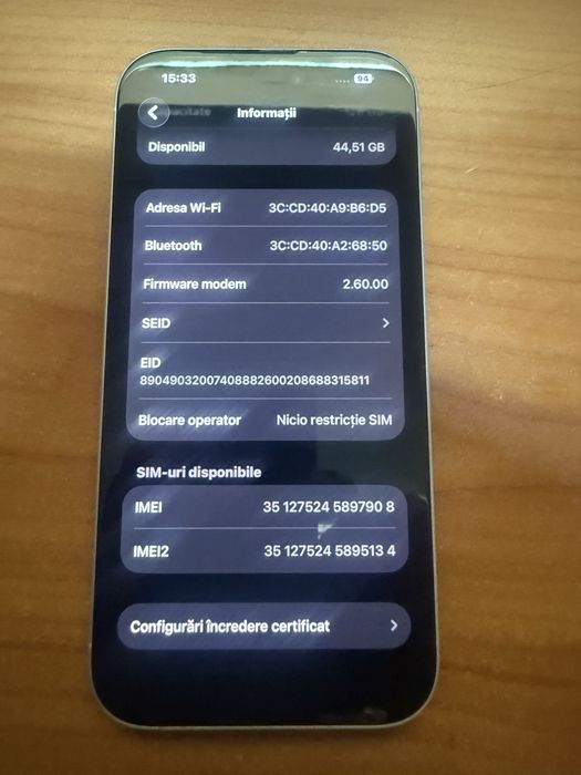 Iphone 16 fara urme de uzura