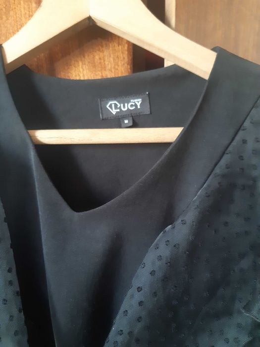 Прекрасна блуза Lucy