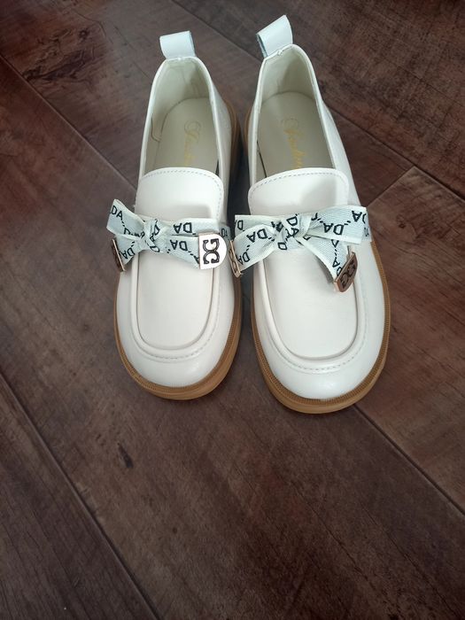 36 размер жана .кызыма симай калды.